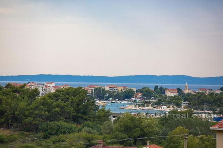 Split area - Attractive land with view