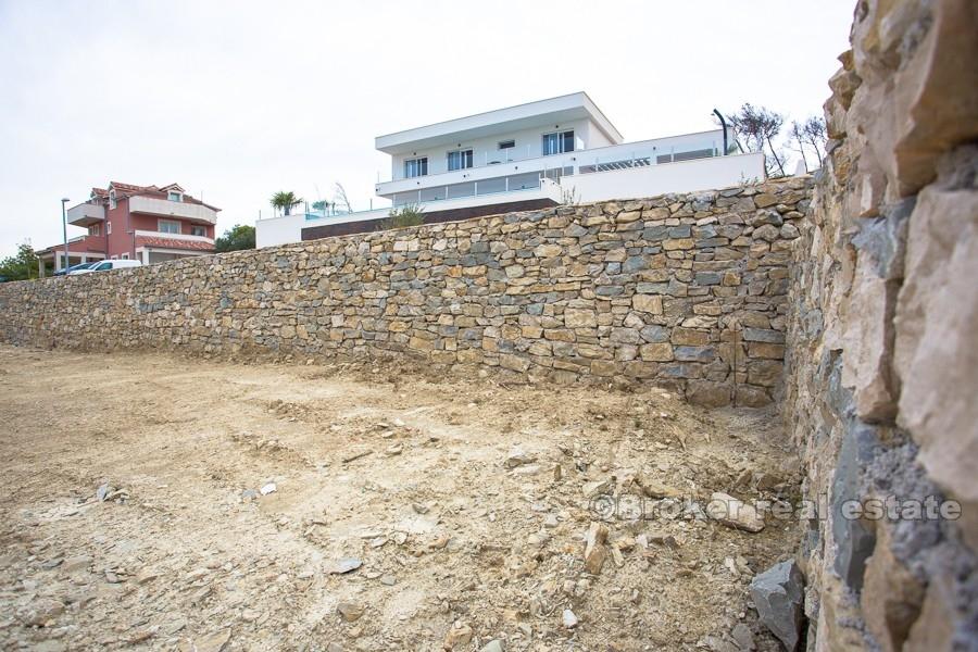 Split area - Attractive land with view