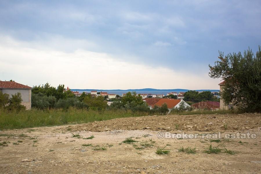 Splitská oblast - Atraktivní pozemek s výhledem