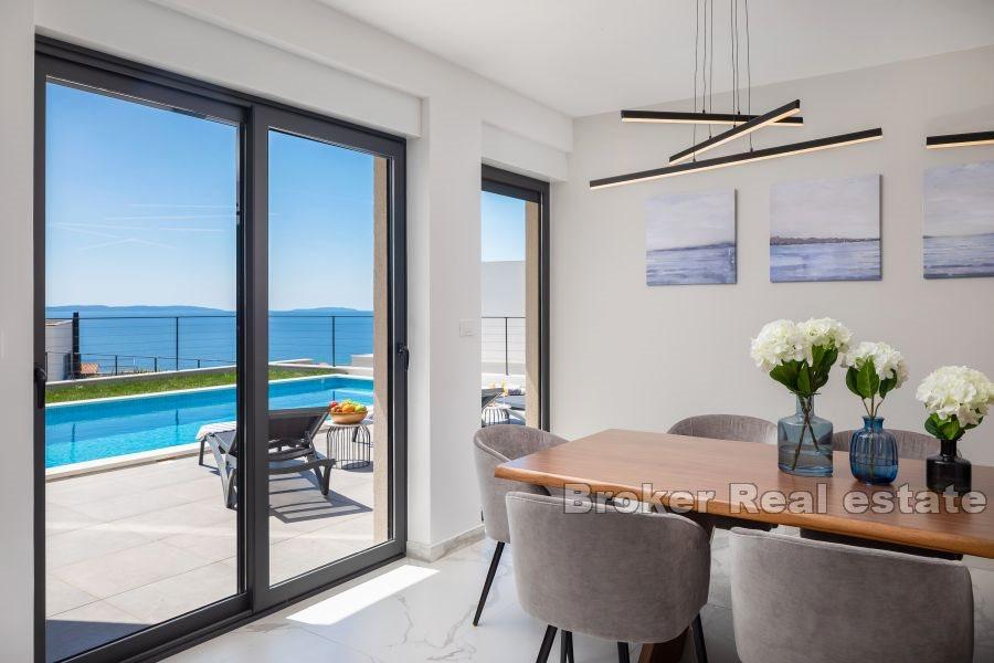 Split okolica - Vila s bazenom