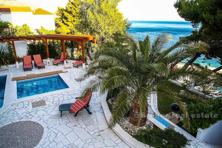 Омиш - Вилла с бассейном