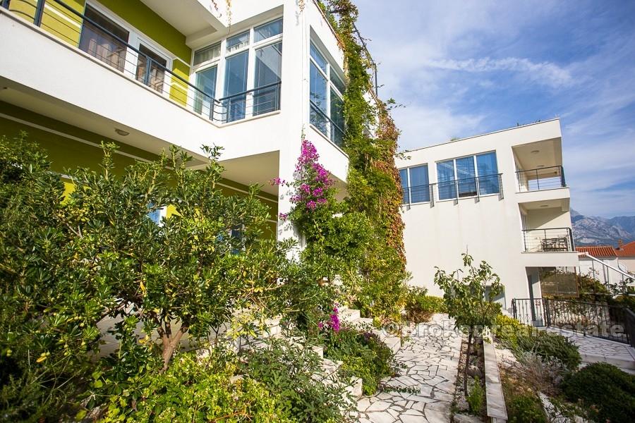 Omiš - Moderní vila s výhledem na moře