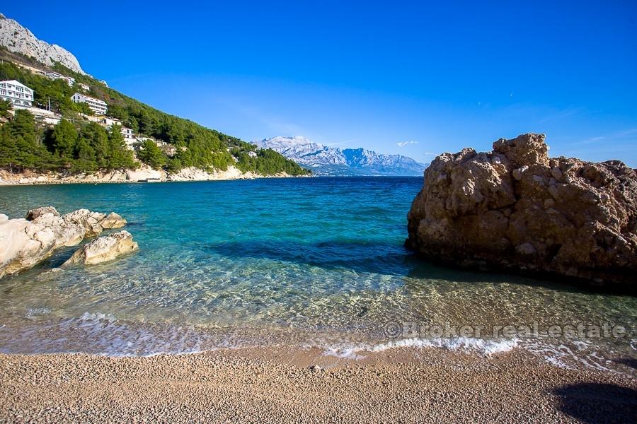 Omiš - dvojdomek u moře