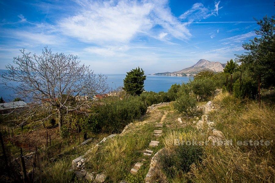 Omis Riviera, Baugrundstück mit schönem Meerblick