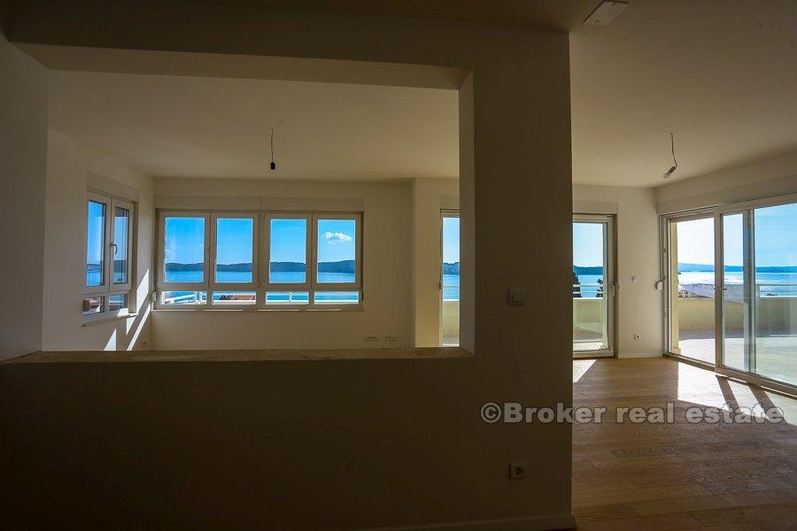 Trogir rivijera, penthouse s tri spavaće sobe