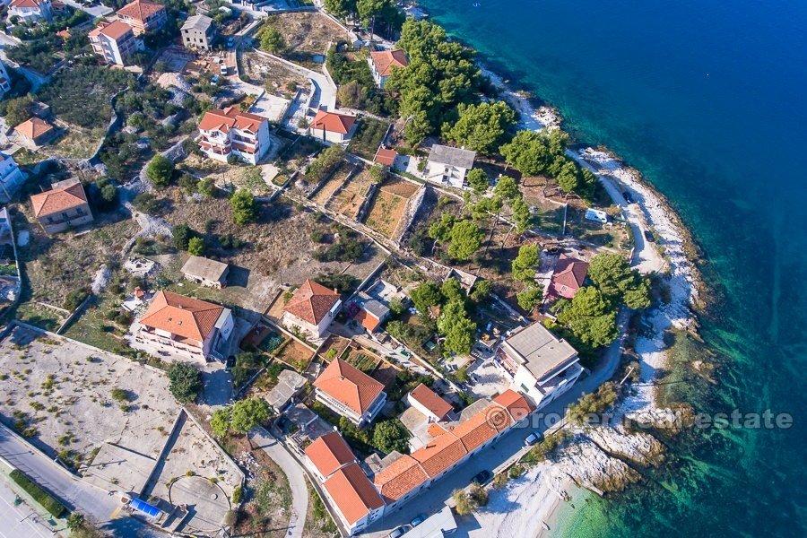 Ön Ciovo, hus med havsutsikt