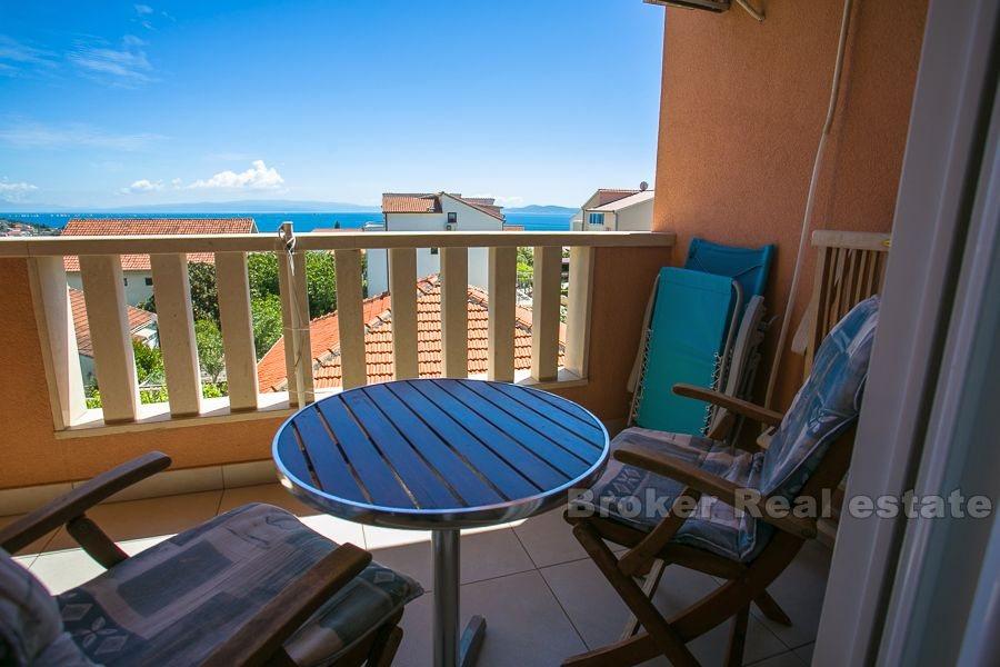 Île de Ciovo, bel appartement de deux chambres avec vue sur la mer