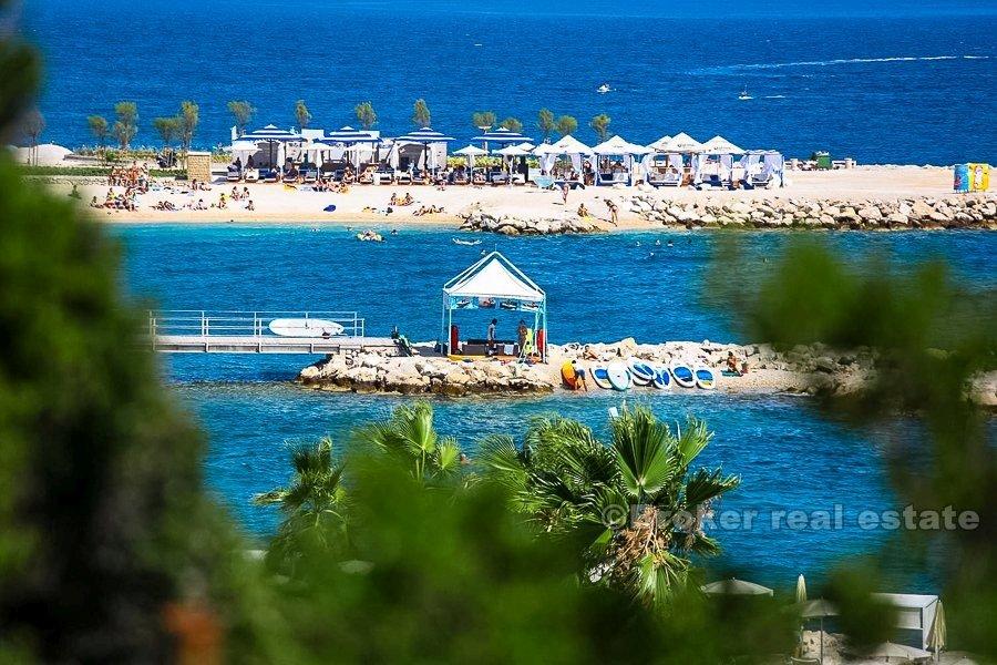 Split, Žnjan, apartament z trzema sypialniami w nowym budynku