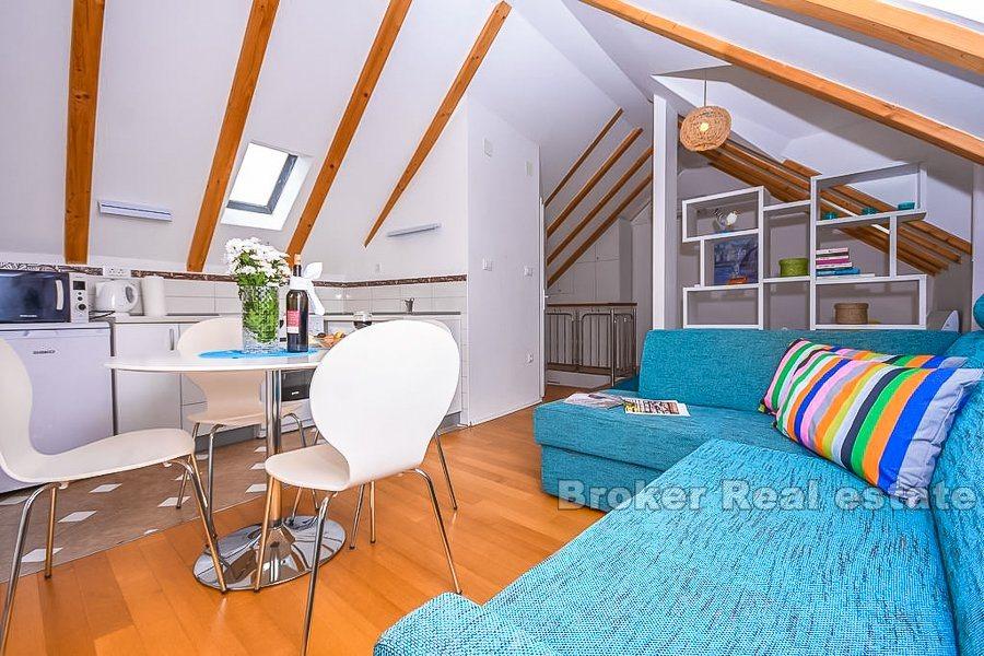 Трогир, отреставрированный каменный дом в центре