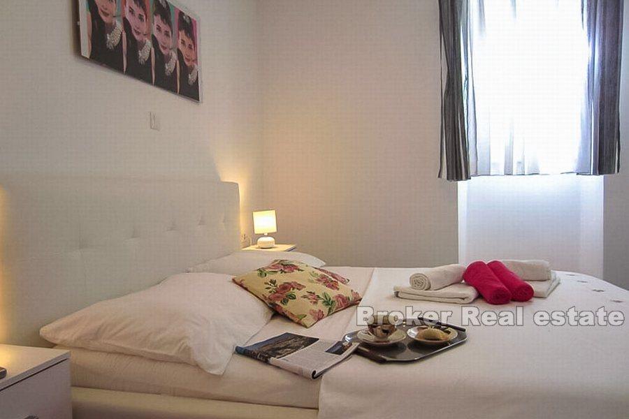 Трогир, отреставрированный каменный дом в центре