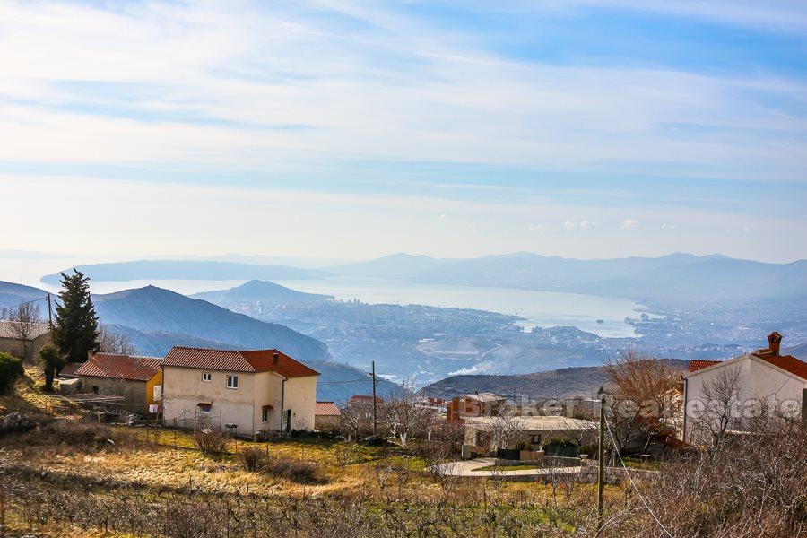 Split rejon, odnowiony dom z kamienia