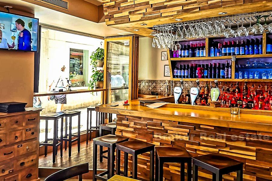 Split center, restaurang i centrum av Split