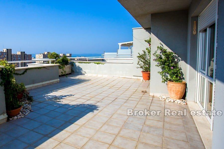 Split, Split 3, penthouse s výhledem na moře