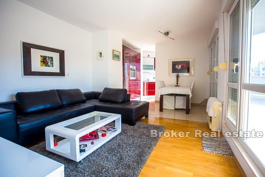 Split, Split 3, penthouse s výhledem na moře