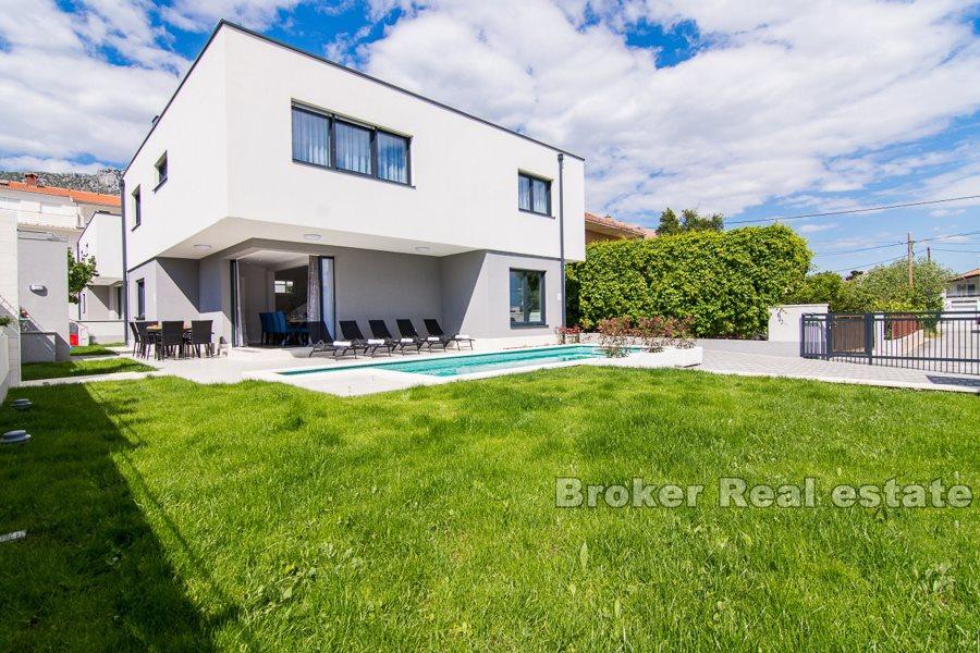 Kastela - Complex of two villas with pools