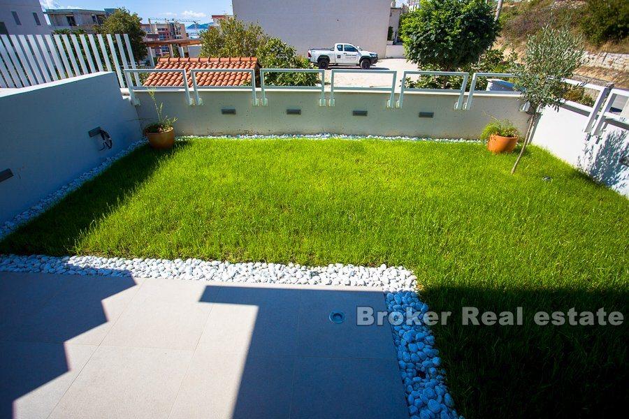 Split, Znjan, nowoczesny apartament z widokiem na morze