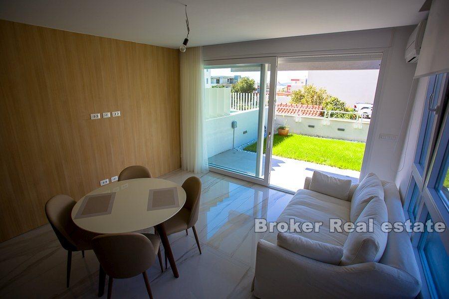 Split, Znjan, nowoczesny apartament z widokiem na morze