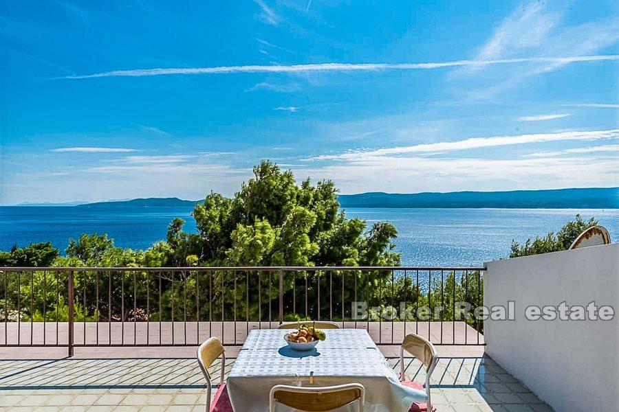 Omis, casa indipendente con eccellente vista sul mare
