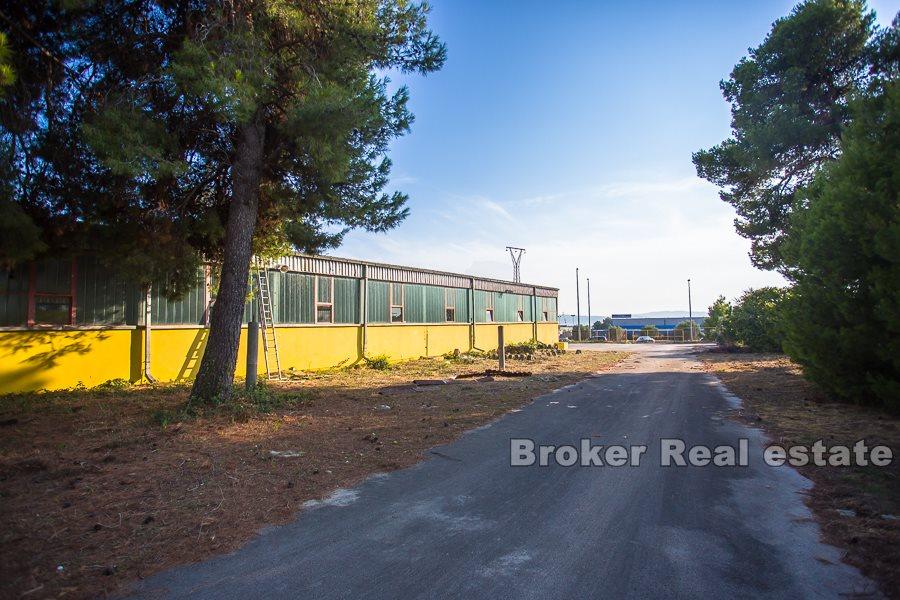 Zadar, large building plot