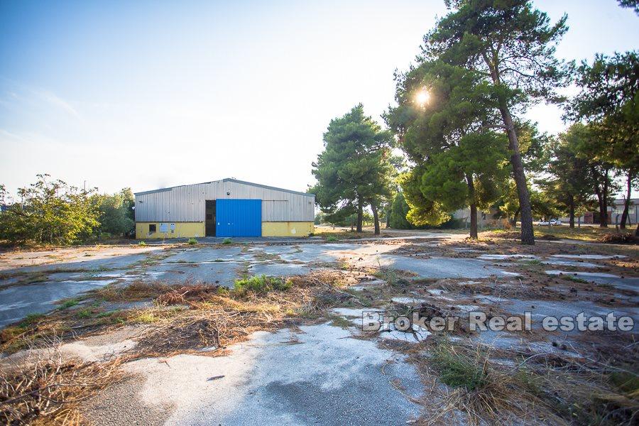 Zadar, large building plot