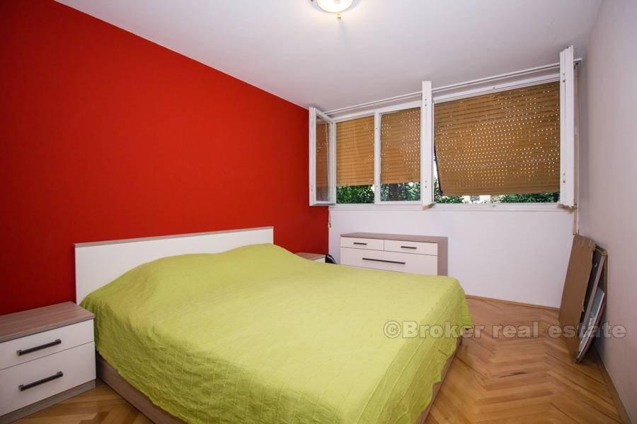 město Split, tří pokojový byt v blízkosti centra města