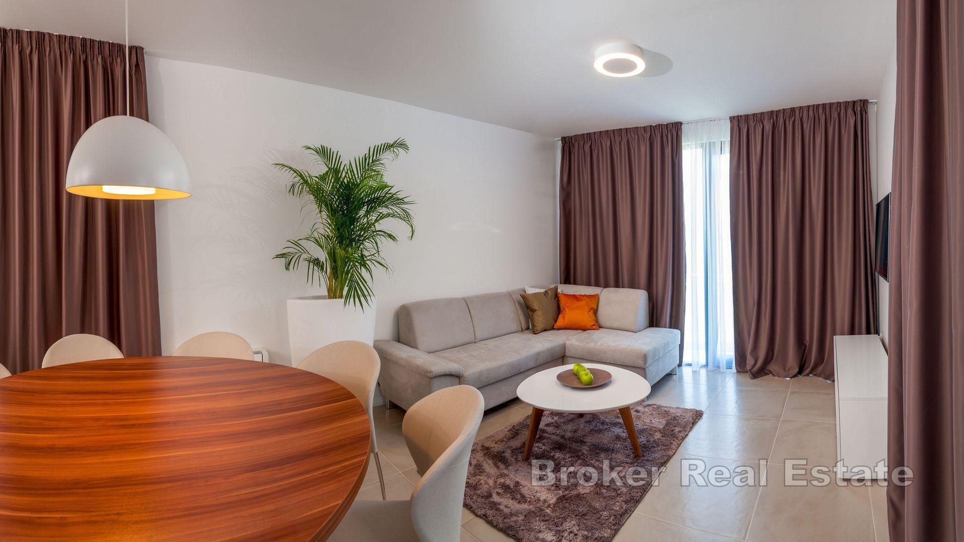 Île de Ciovo - Villa de luxe, deuxième rangée de la mer