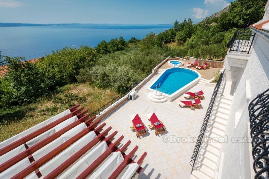 Omis, willa z basenem i fantastycznym widokiem