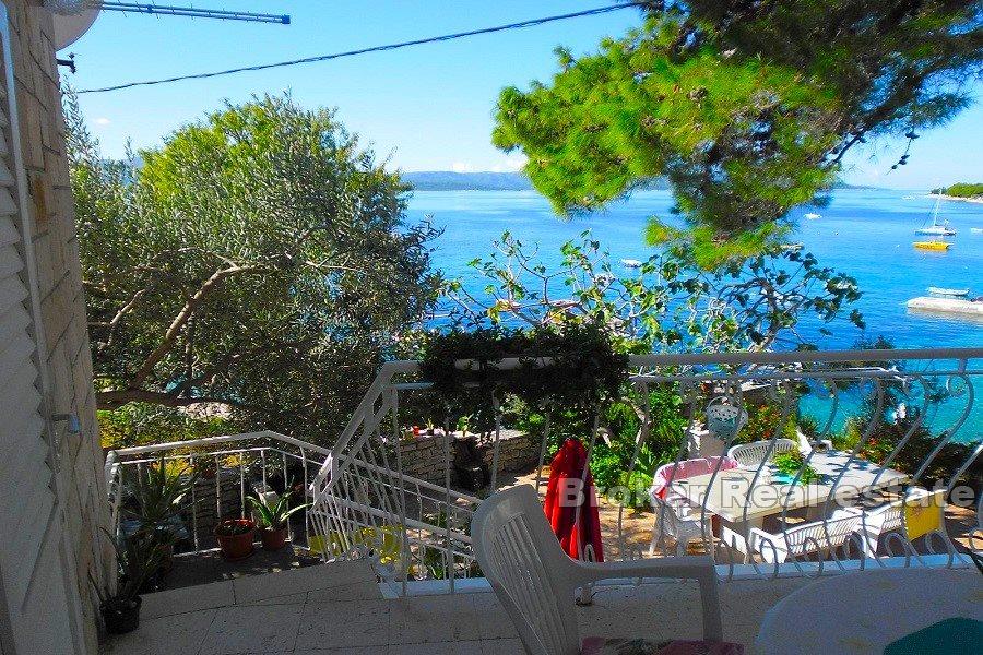 Wyspa Brac - Dom pierwszy rząd do morza