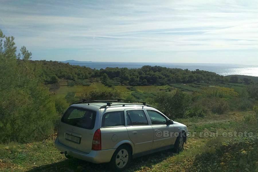Vis - Stavební pozemek s výhledem na moře