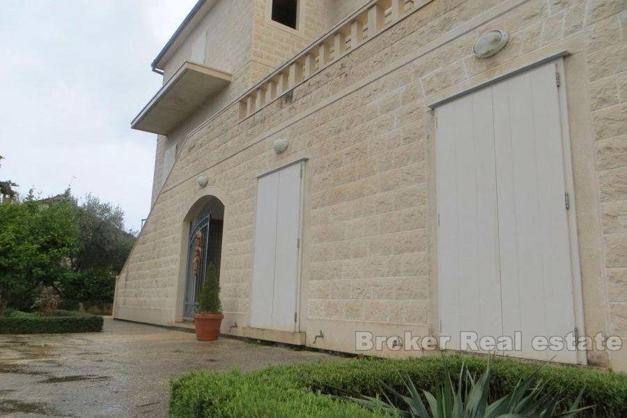 wyspa Brac, dom Morza Śródziemnego