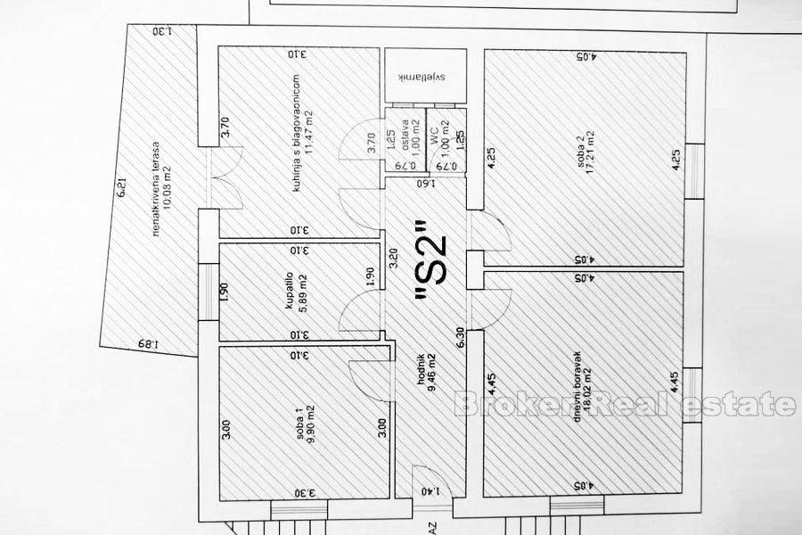 Split, Lucac, three bedroom comfortable apartment with garage