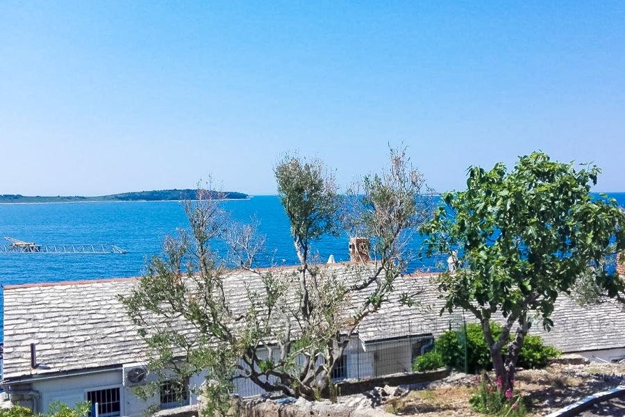 Primosten - Stone house with sea view
