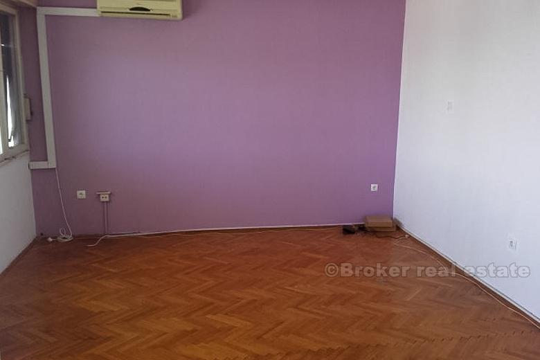 Split centre - Appartement très bien situé, front de mer