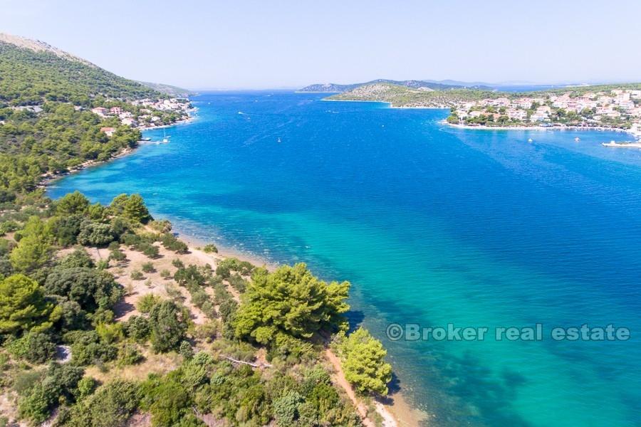 Primosten - dom mieszkalny, tuż nad morzem