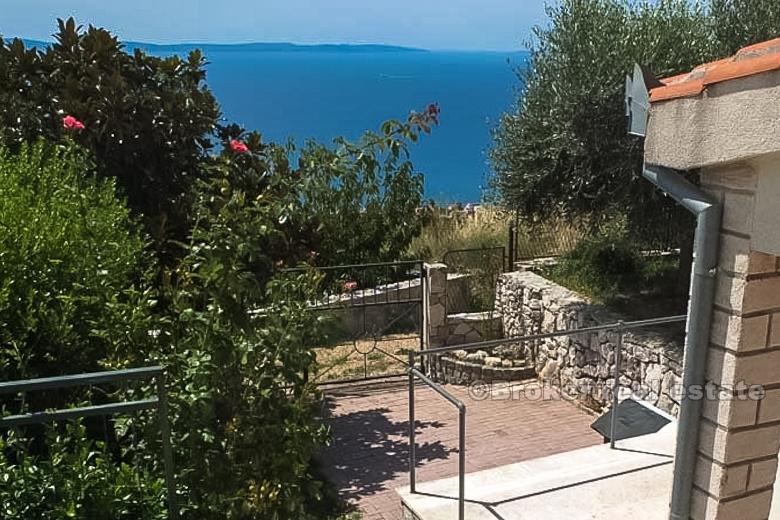 Возле Сплита - Дом с бассейном