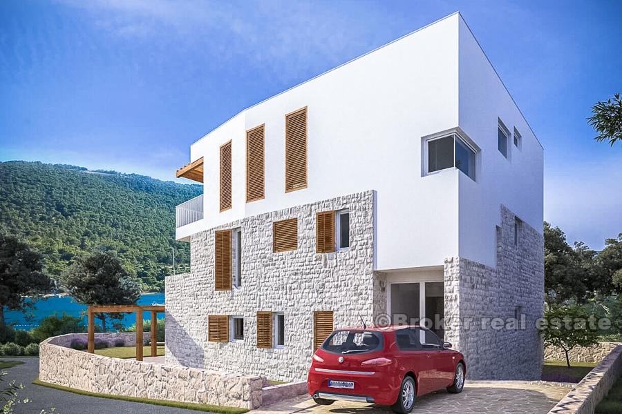 Primosten, appartements dans la première rangée de la mer