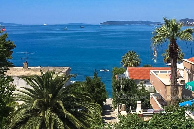 Split - Apartmánový dům s výhledem na moře