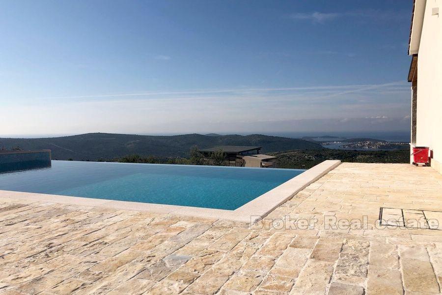Rogoznica, villa con vista panoramica