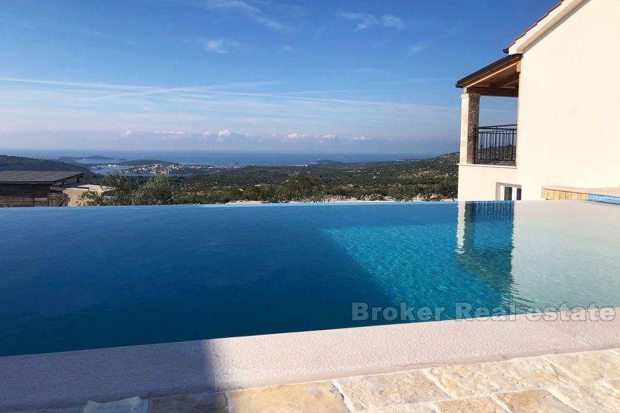 Rogoznica, villa con vista panoramica