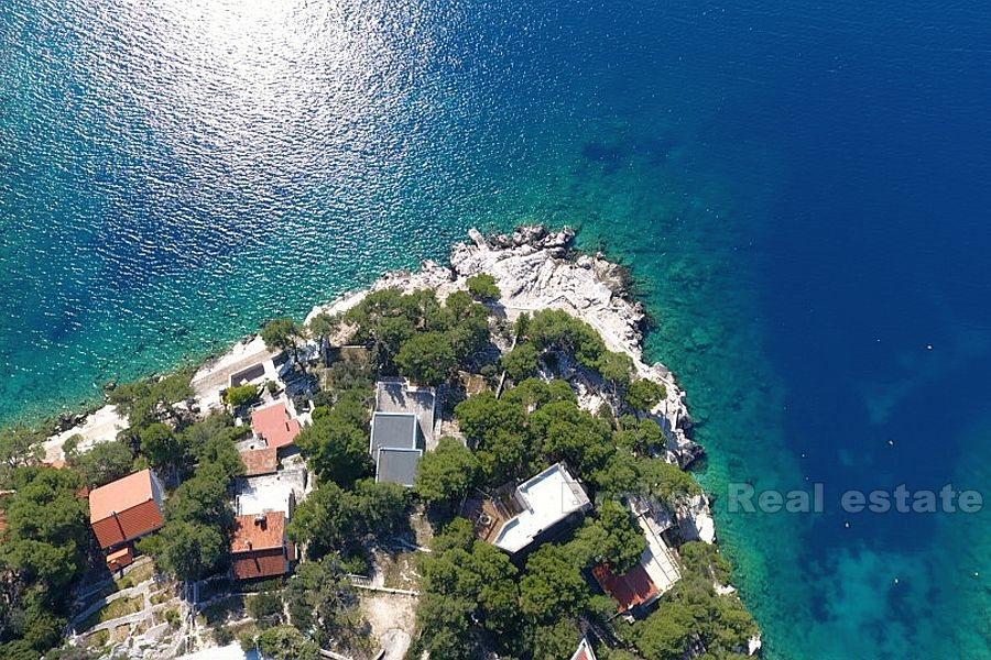 V blízkosti Primoštenu, dom v prvom rade pri mori