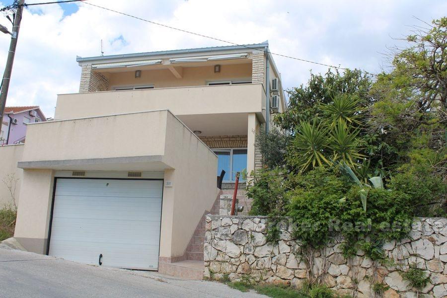 Wyspa Ciovo, dom wolnostojący w pobliżu plaży i morza