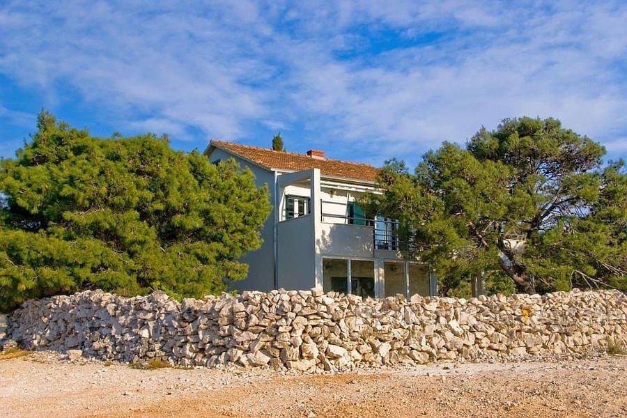 Rogoznica, house on a unique location, first row to the sea