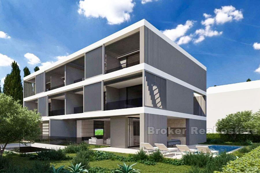 Кастела, участок под застройку, первый ряд от моря