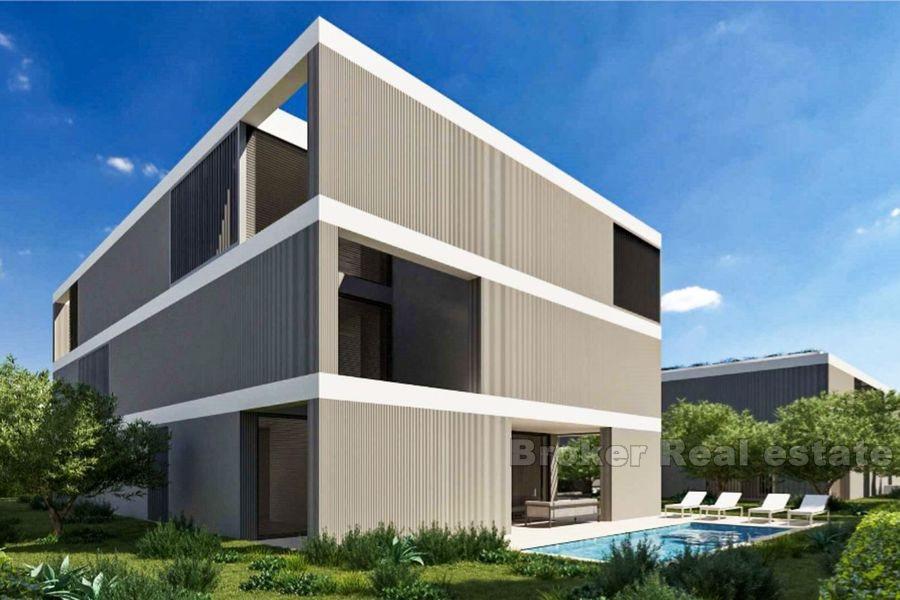 Кастела, участок под застройку, первый ряд от моря