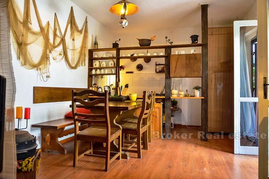 Primosten, apartment close to the beach