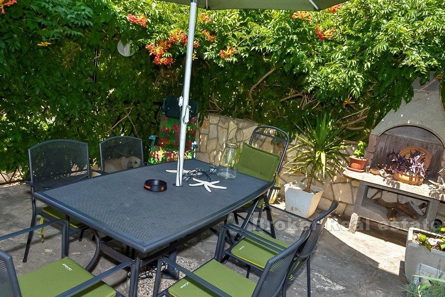 Primosten, apartment close to the beach