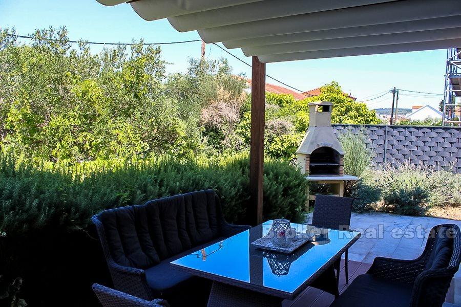 Insel Ciovo, Maisonette-Wohnung in Strandnähe