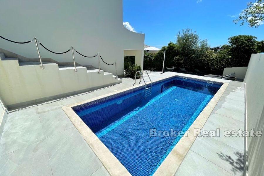 Øya Ciovo, vakkert innredet villa med sjøutsikt