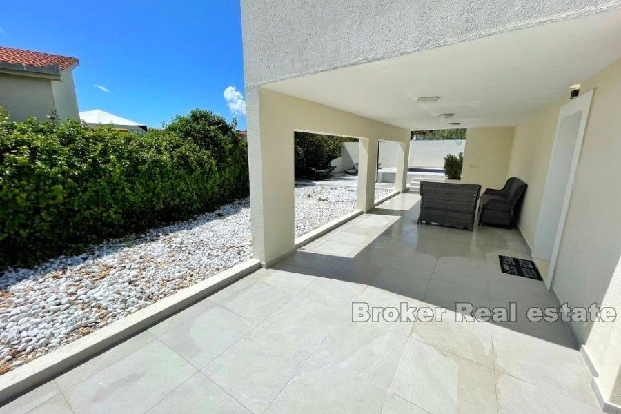 Øya Ciovo, vakkert innredet villa med sjøutsikt