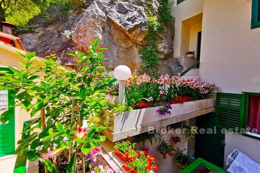 Omiš - Dům v první řadě k moři